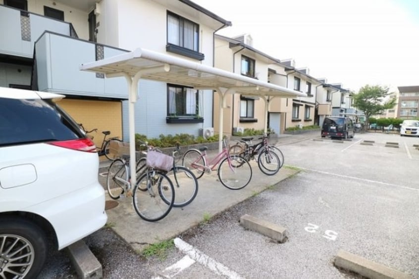  グリーンタウン杉原　E棟