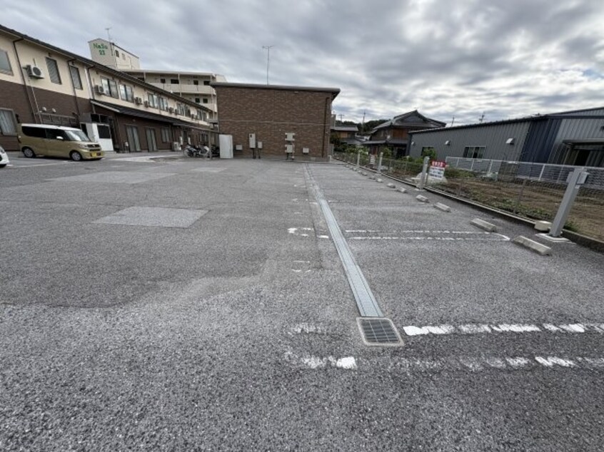  ソーラーＱ．Ｂ．Ｔ．