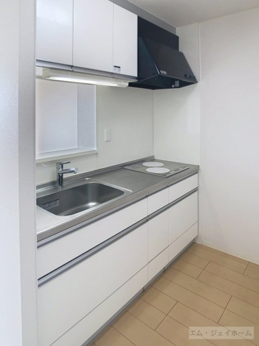  ソーラーＱ．Ｂ．Ｔ．