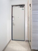  Farouche（ファルーシュ）