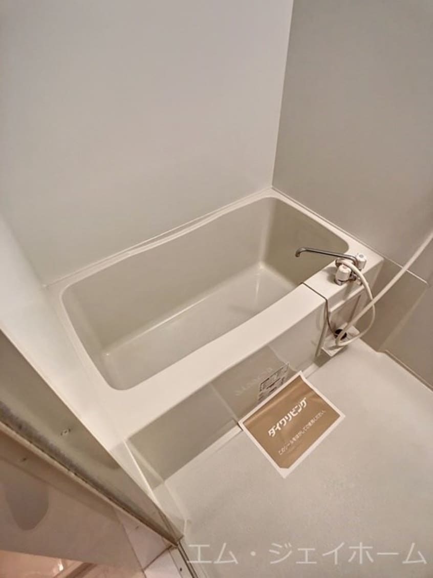  レセンテ出町　A棟