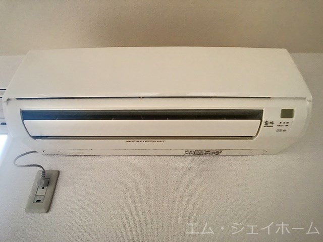  レセンテ出町　A棟