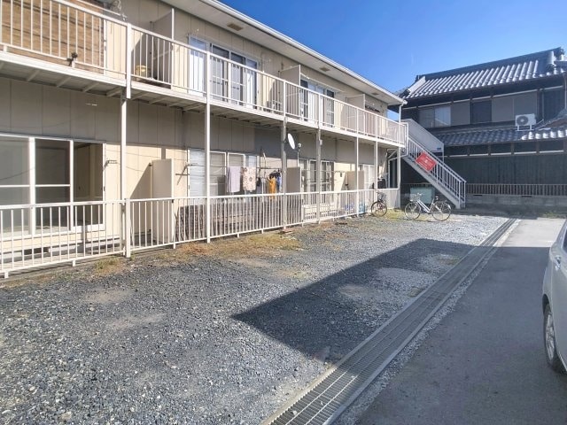  ハイネスグリーン名坂