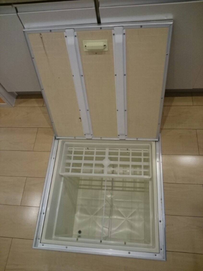  エーリ・フノマージュ