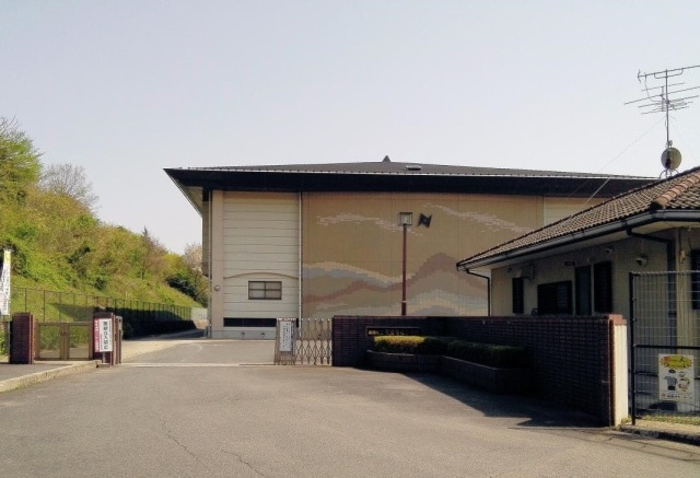 小学校まで1289m※湖南市立菩提寺北小学校 菩提樹ハイツB