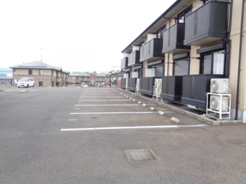  シャインヒル　A