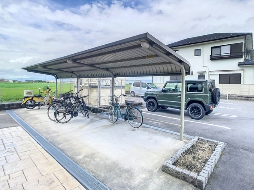  ベストウォール篠原