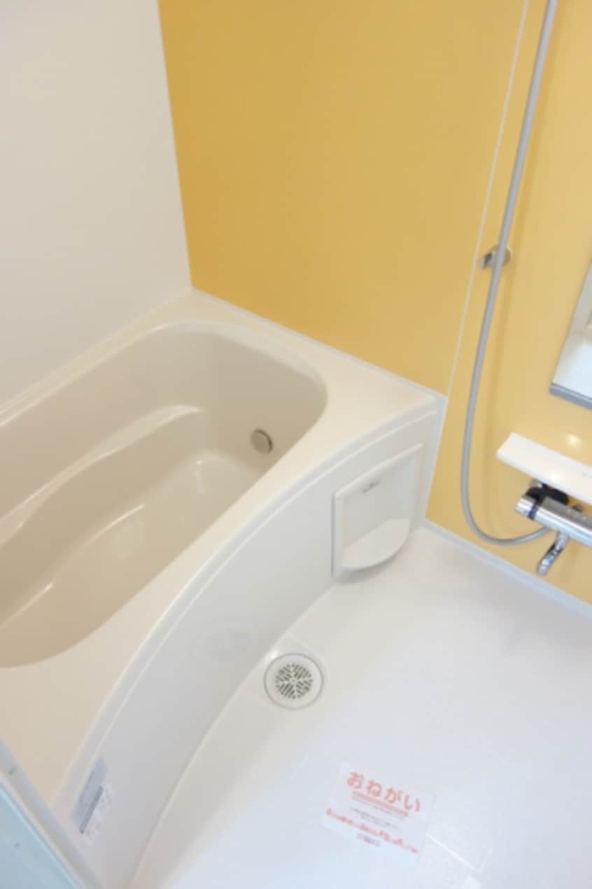  ベストウォール篠原