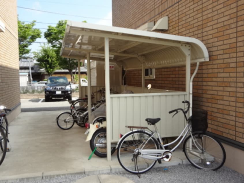  ソレイユ・ヴィラ　Ａ館