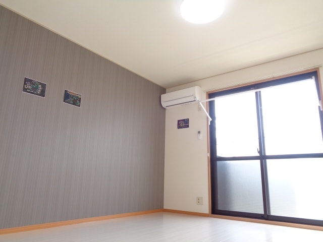  シャインヒル　A