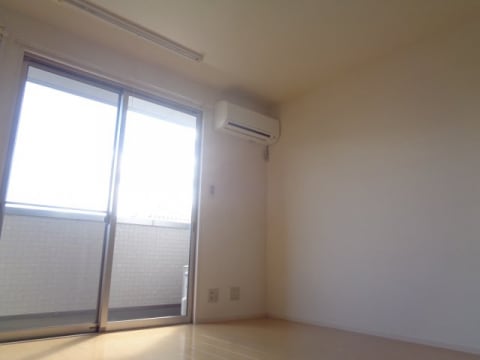  セジュールユタカ