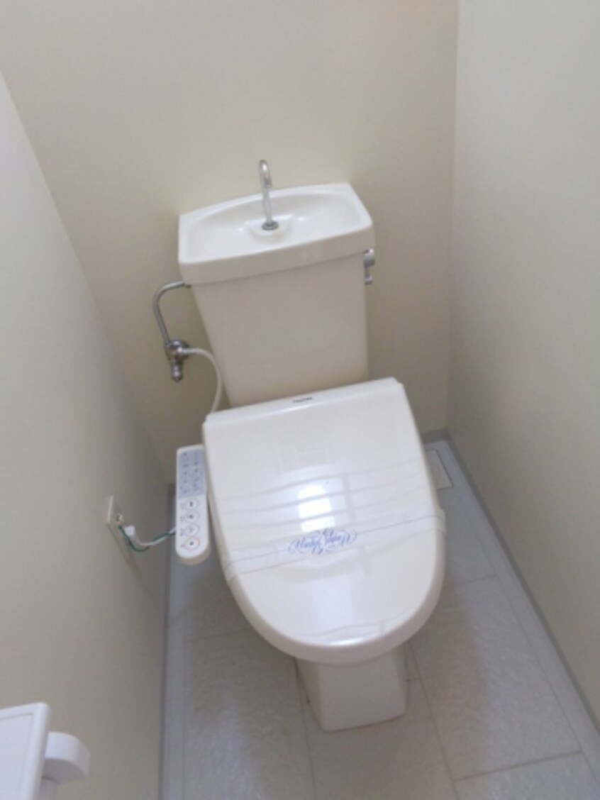  シャトル壱番館