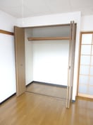  シャトル弐番館