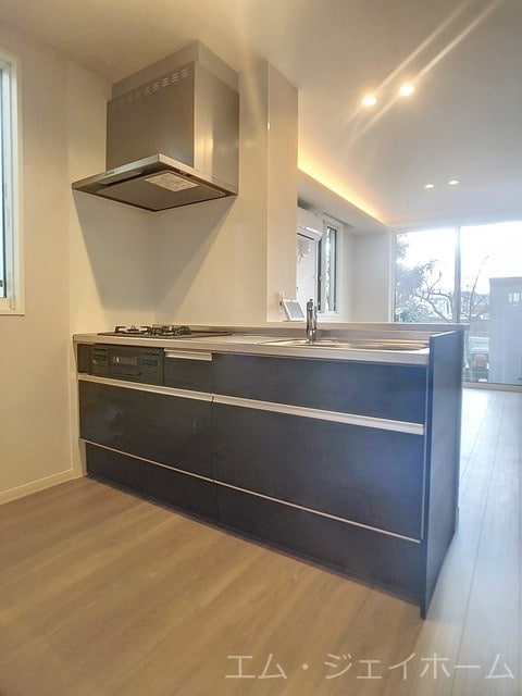  シャーメゾン　宇賀野