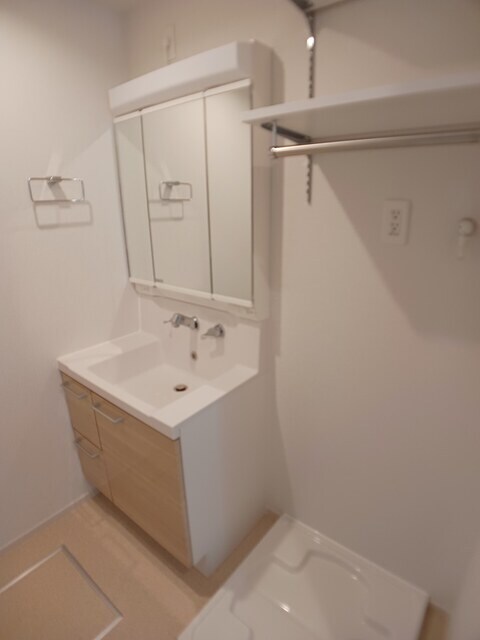  メル　ヴァンベール