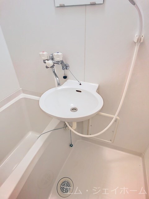  エイペックス彦根東沼波