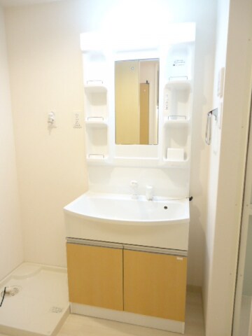  エースシティー