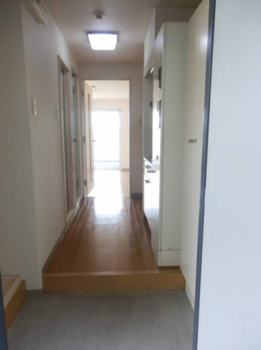  ドミトリーユー