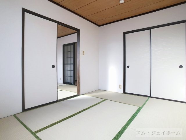  ハイツアカツキ