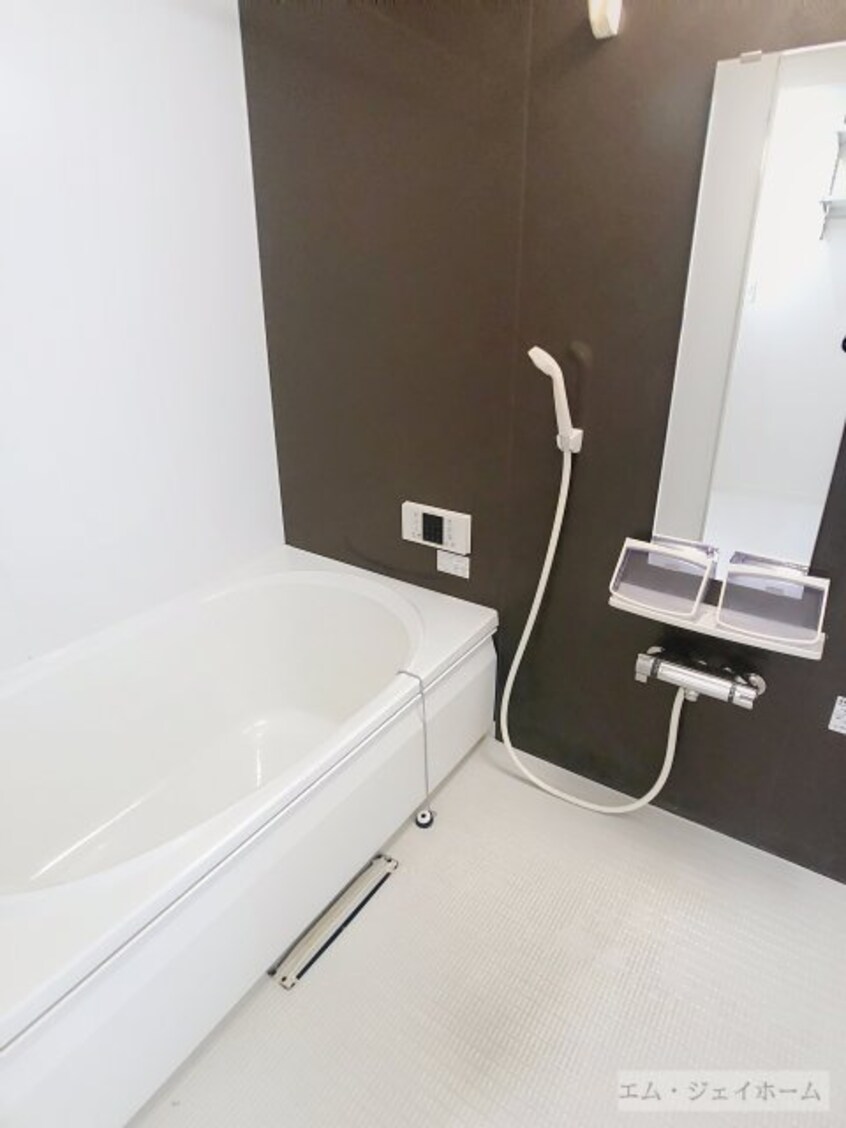  シャーメゾン　オーヴェスト