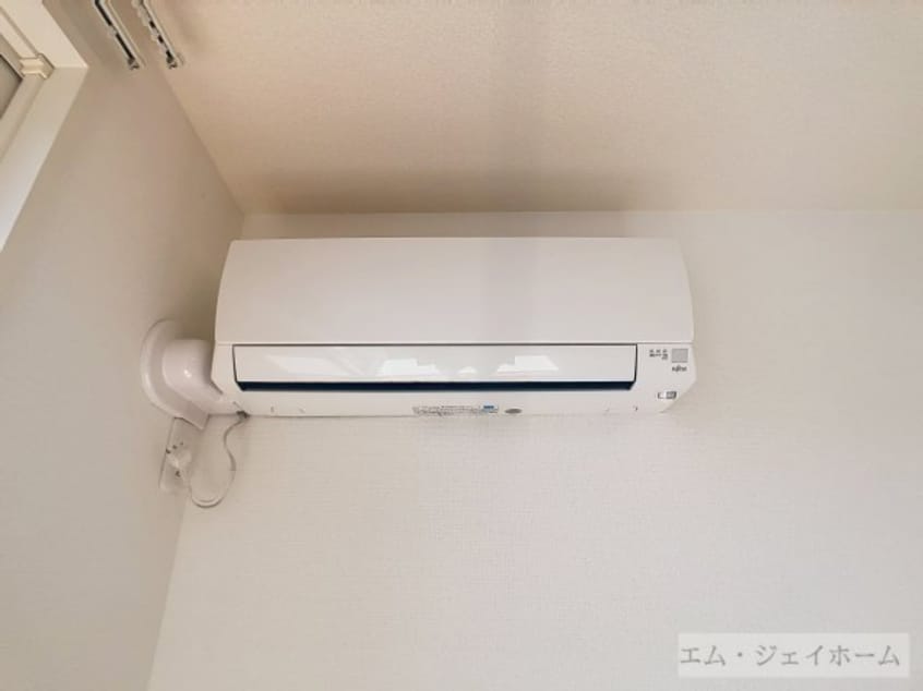  シャーメゾン　オーヴェスト