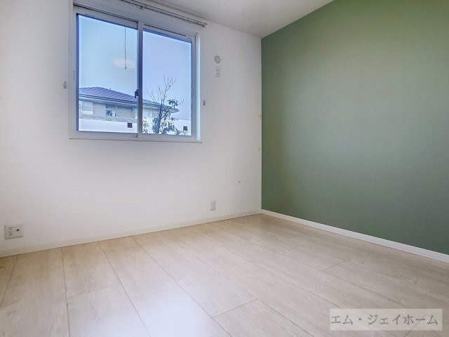  シャーメゾン　オーヴェスト