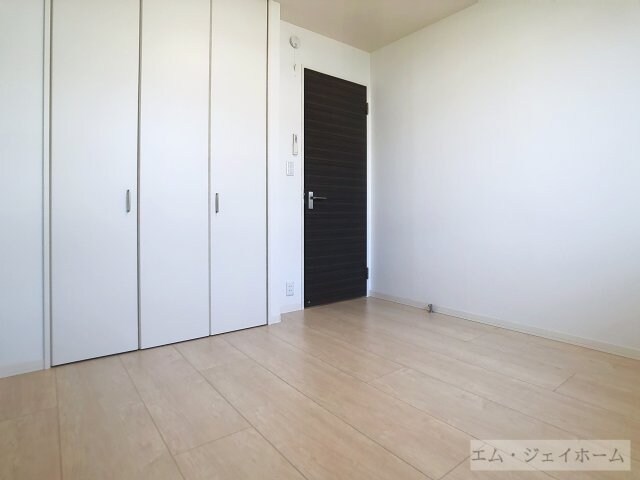  シャーメゾン　オーヴェスト