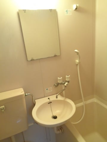  サンジョイフル谷口