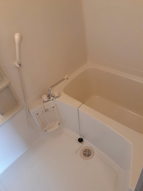  メゾンエスポワールＡ