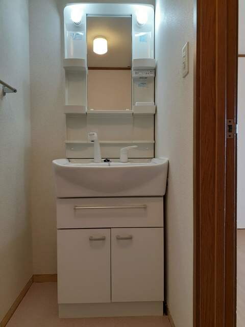  メゾンエスポワールＡ