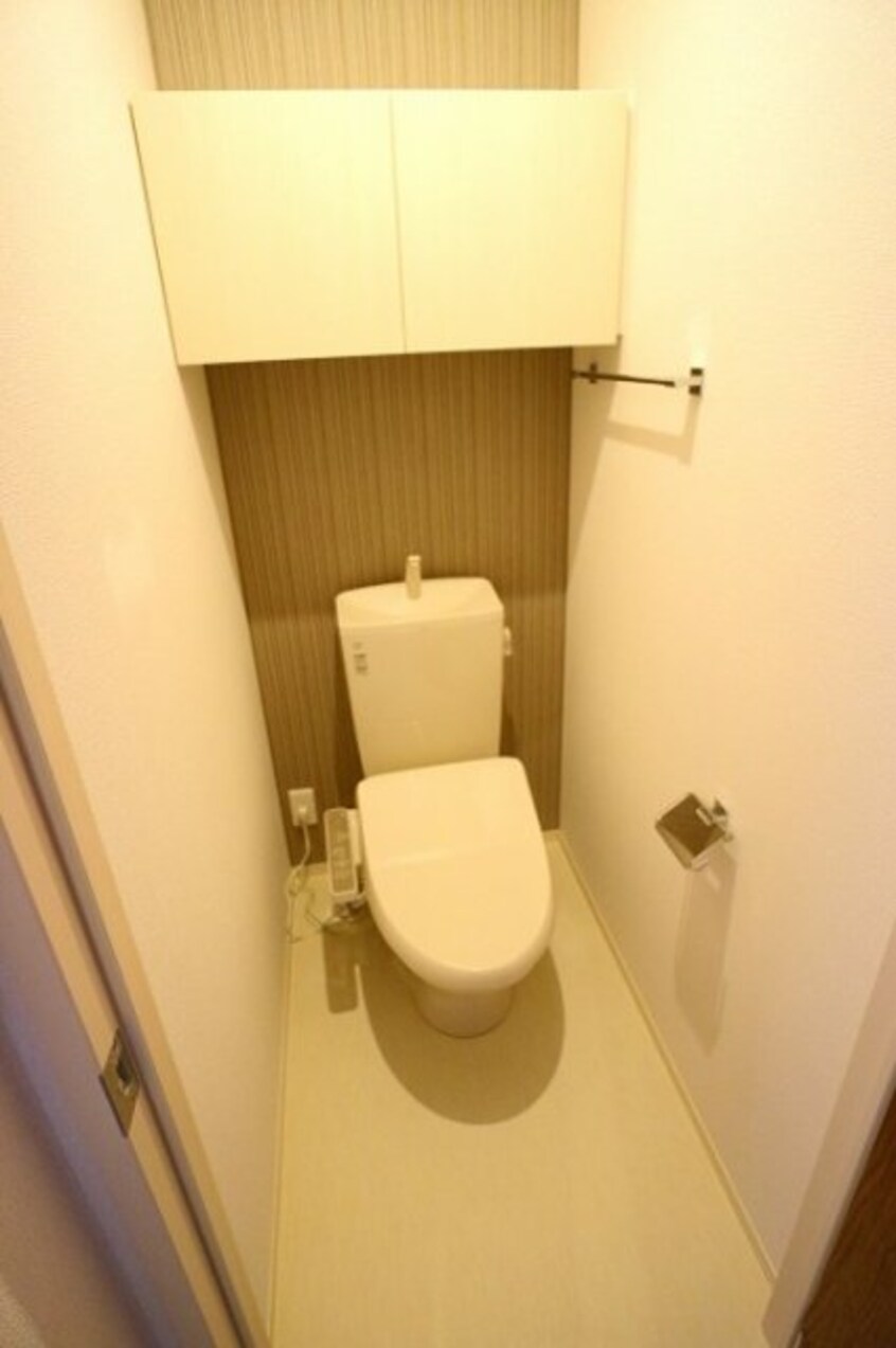  ヴィラ　シャルマン