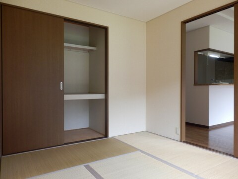  シャルマンハイツ