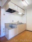  ベルパーク三陽