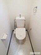  レジデンス宝積