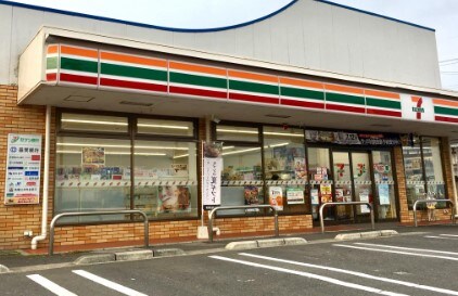 コンビニまで900m※セブン－イレブン　甲良尼子店 パークヒルズ・Ｂ