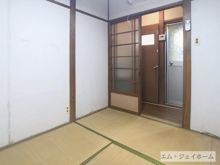  近江八幡市中小森町貸家