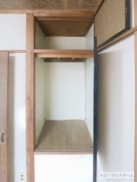  近江八幡市中小森町貸家