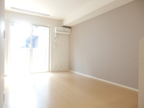  シャーロット壱番館