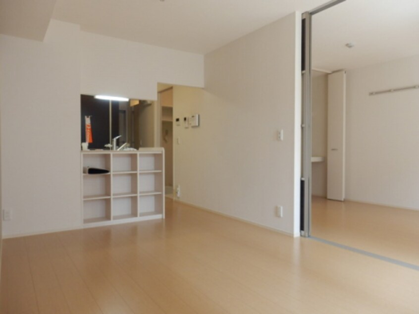  シャーロット壱番館