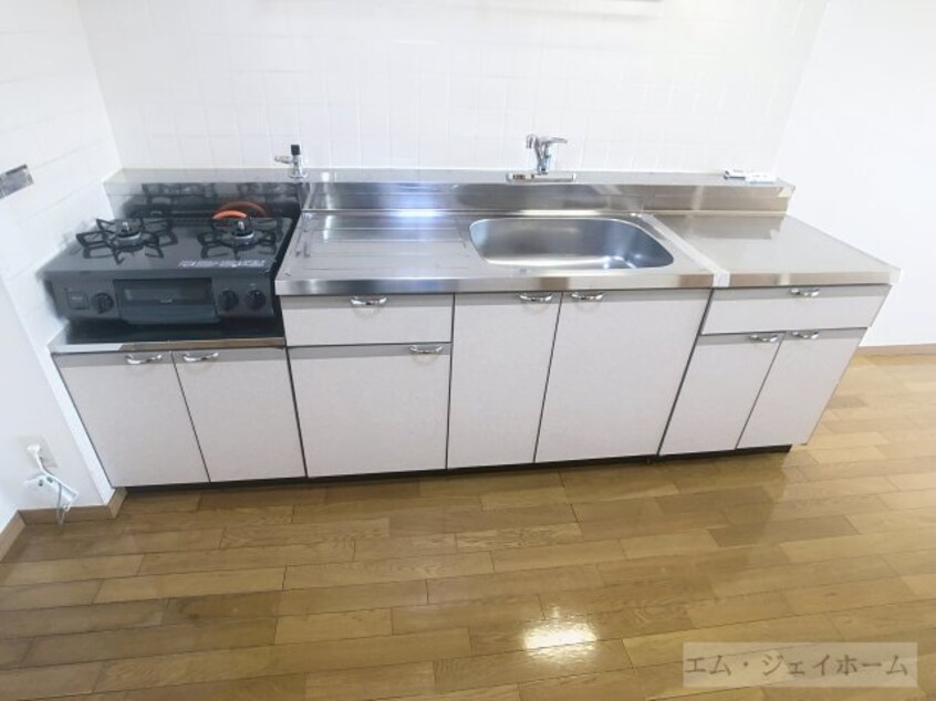  フラワー５番館