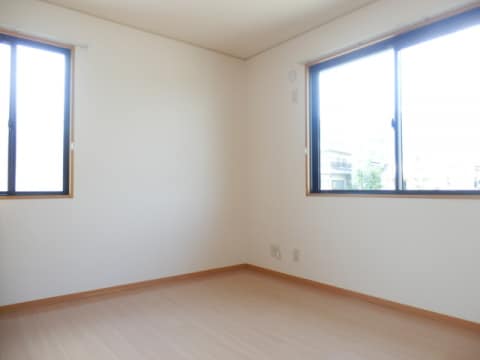  クレール唐崎　Ｂ棟