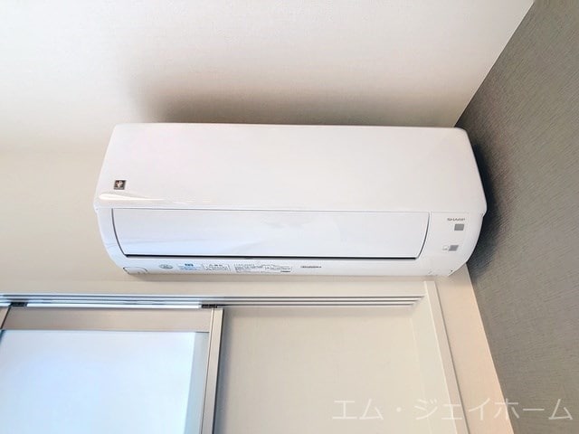  CHESTNUTS（チェスナッツ）