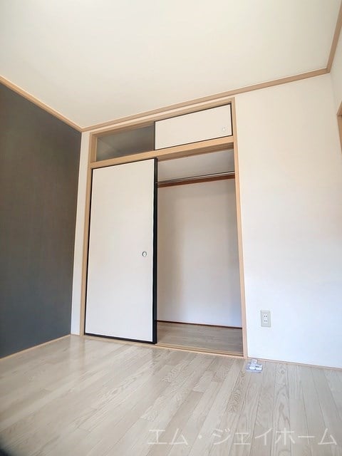  フラワー５番館