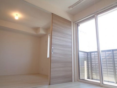  アリビオ西内貴