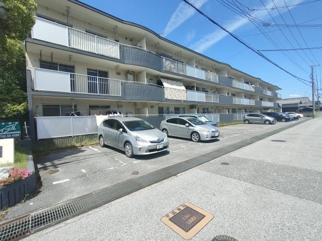  ハイエストパレス