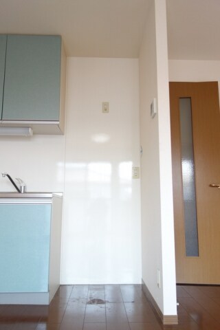 冷蔵庫置き場 サクラハウス