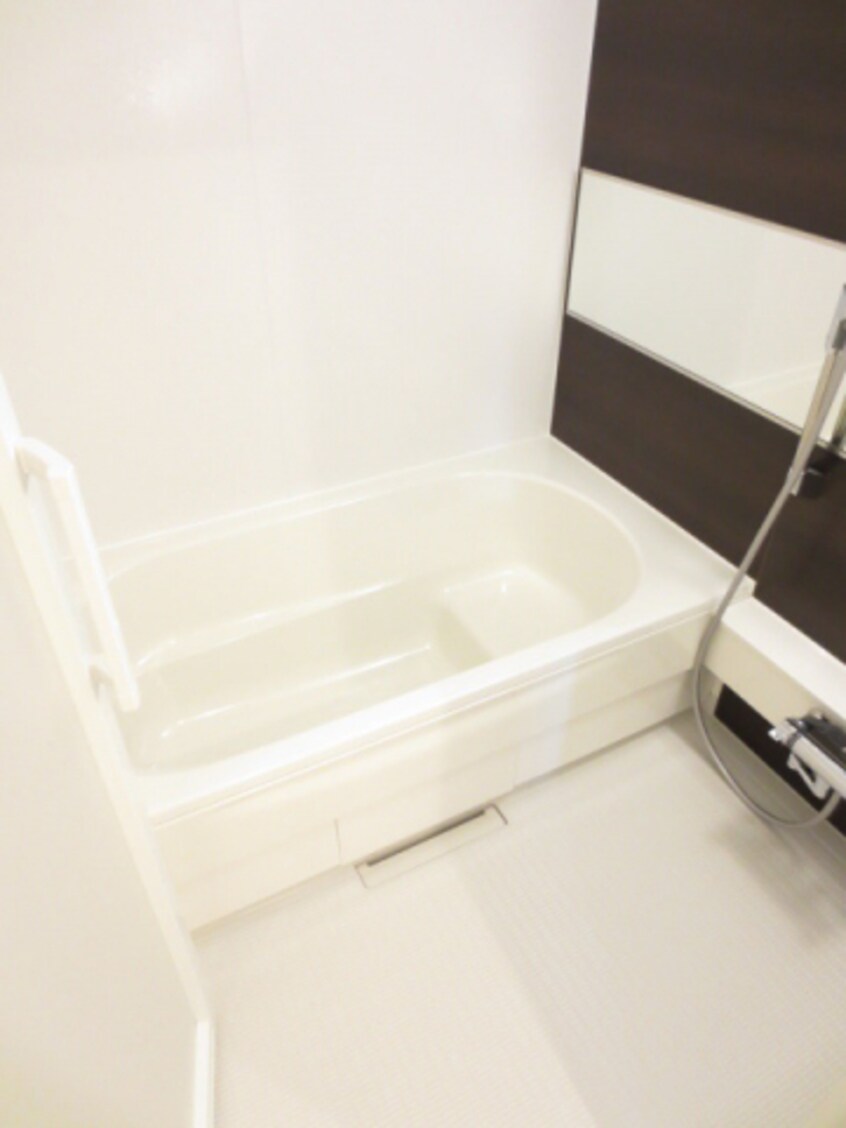  エーリ・フノマージュ