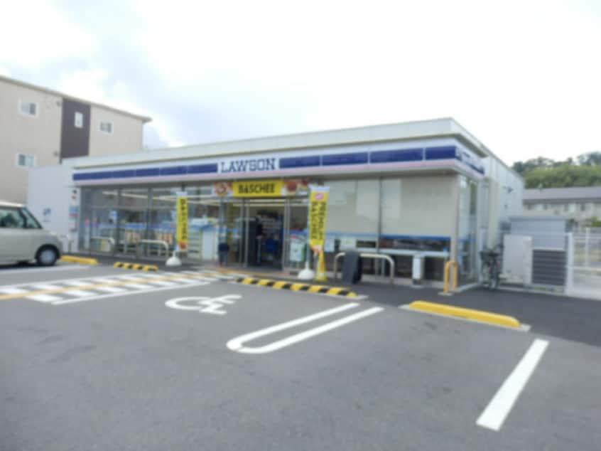 コンビニまで200m※ローソン　大津堅田駅西店 Plaisir堅田