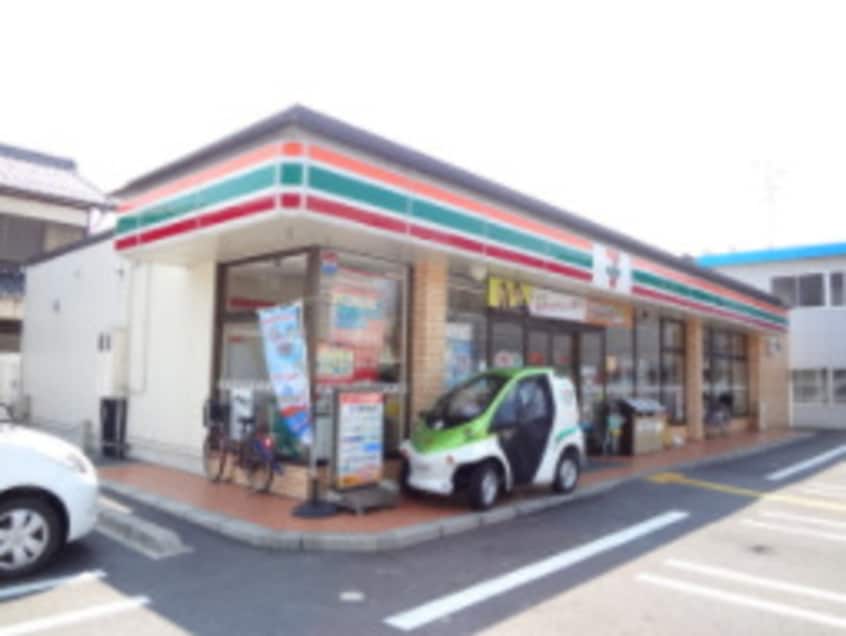 コンビニまで800m※セブン－イレブン　能登川垣見店 メゾンエイコー能登川Ⅱ