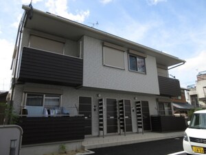 エルメゾン彦根中央町